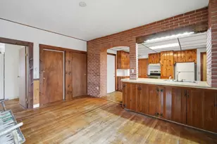 76 Hampden St, Springfield, MA 01151 - Photo 5