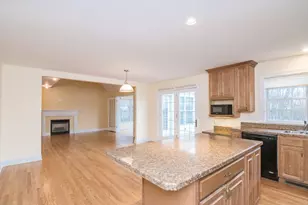 20 Bridge Rd, Northampton, MA 01062 - Photo 15