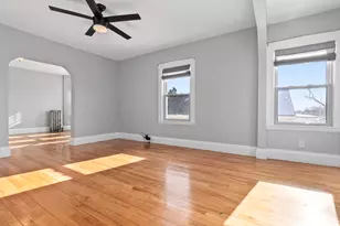 55 Pine St, Swampscott, MA 01907 - Photo 9