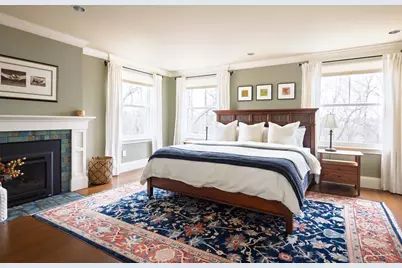 34 Pilgrim Rd, Newton, MA 02468 - Photo 13