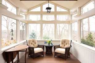 34 Pilgrim Rd, Newton, MA 02468 - Photo 9