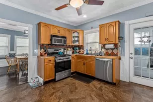 125 Vine St, East Providence, RI 02914 - Photo 21