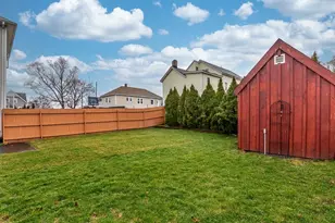 125 Vine St, East Providence, RI 02914 - Photo 9