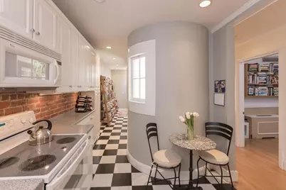 177 Commonwealth Ave #11, Boston, MA 02116 - Photo 9