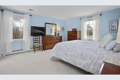 221 High St, Canton, MA 02021 - Photo 27