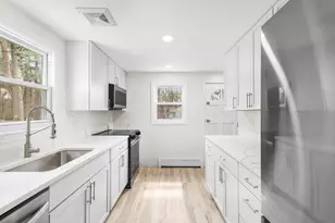 172 Fisher Rd, Dartmouth, MA 02747 - Photo 21