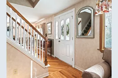 157 Wildwood Ave, Springfield, MA 01118 - Photo 17