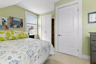 32 Broadway Ave, Ipswich, MA 01938 - Photo 9