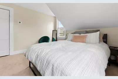 32 Broadway Ave, Ipswich, MA 01938 - Photo 15