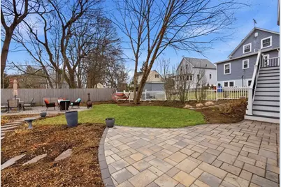 32 Broadway Ave, Ipswich, MA 01938 - Photo 5