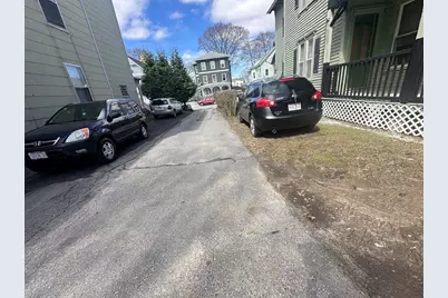 39 Woodland St, Worcester, MA 01610 - Photo 5