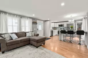 1790 Massachusetts Ave, Lunenburg, MA 01462 - Photo 5