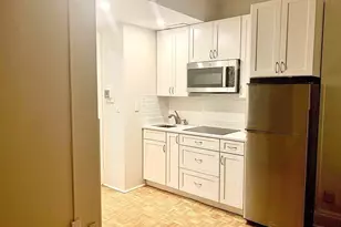 21 Beacon St, Boston, MA 02108 - Photo 11