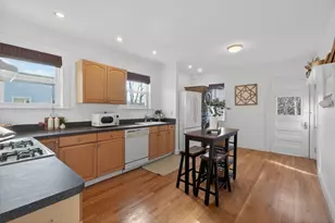 102 Grant, Somerville, MA 02145 - Photo 15