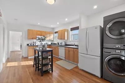 102 Grant #B, Somerville, MA 02145 - Photo 13