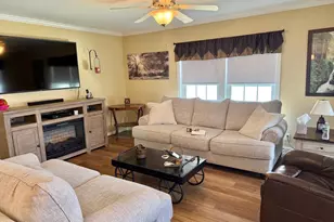 105 Opal Ln, Gardner, MA 01440 - Photo 27