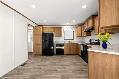 200 North St #23-B, Danvers, MA 01923 - Photo 19