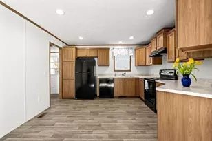 200 North St, Danvers, MA 01923 - Photo 19