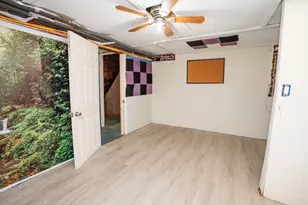 562 Tremont St, Taunton, MA 02780 - Photo 33