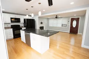 562 Tremont St, Taunton, MA 02780 - Photo 13