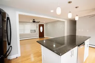 562 Tremont St, Taunton, MA 02780 - Photo 11