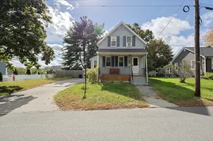 94 Briggs St, Taunton, MA 02780 - Photo 3