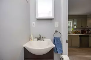 94 Briggs St, Taunton, MA 02780 - Photo 11