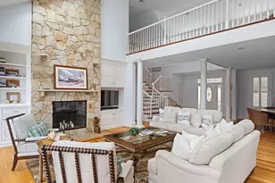 385 Barnes Rd, Oak Bluffs, MA 02557 - Photo 11