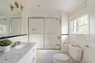 385 Barnes Rd, Oak Bluffs, MA 02557 - Photo 25