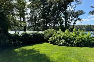 385 Barnes Rd, Oak Bluffs, MA 02557 - Photo 35