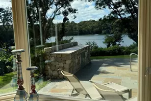 385 Barnes Rd, Oak Bluffs, MA 02557 - Photo 15