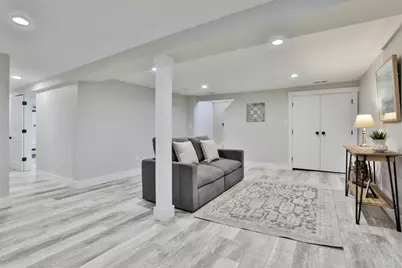 7 Christopher St, Newburyport, MA 01950 - Photo 27