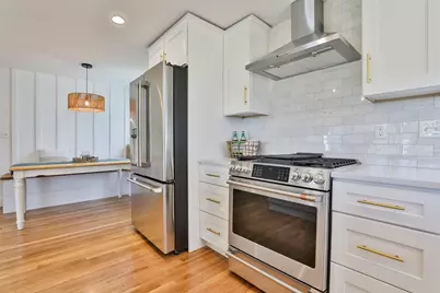 7 Christopher St, Newburyport, MA 01950 - Photo 15