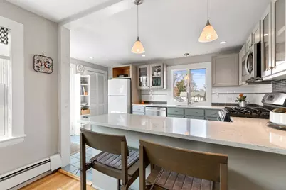 13 Linden Street #2, Marblehead, MA 01945 - Photo 9