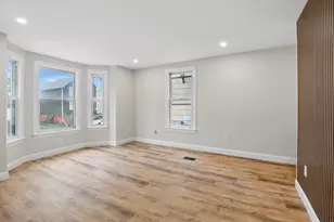 9 Cross St, Somerville, MA 02145 - Photo 11