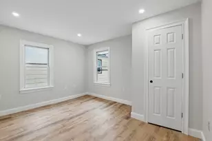 9 Cross St, Somerville, MA 02145 - Photo 23