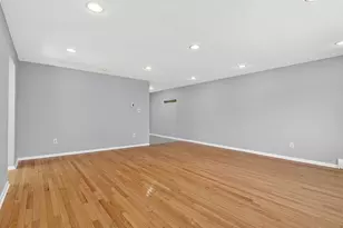 2323 Washington St, Newton, MA 02462 - Photo 9