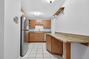 2323 Washington St, Newton, MA 02462 - Photo 3