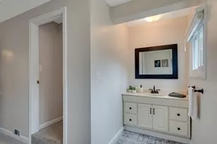 26 4th Ave, Billerica, MA 01821 - Photo 23