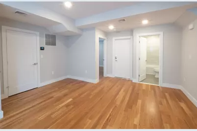 78 Gibbs Street #B, Brookline, MA 02446 - Photo 5