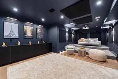 43 Claremont St, Newton, MA 02458 - Photo 35