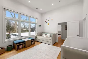 43 Claremont St, Newton, MA 02458 - Photo 31