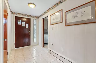 21 Trinity Ave, Worcester, MA 01605 - Photo 19