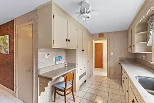 21 Trinity Ave, Worcester, MA 01605 - Photo 25