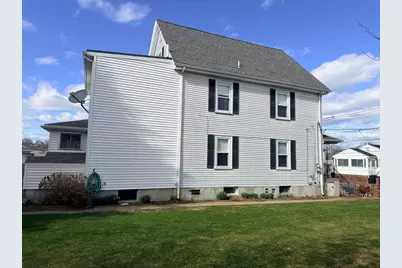 18 Driscoll St, Peabody, MA 01960 - Photo 3