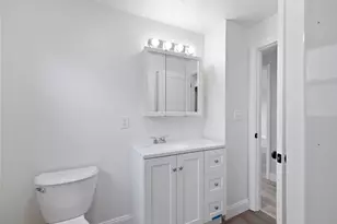 105 Arthur St, Brockton, MA 02302 - Photo 17