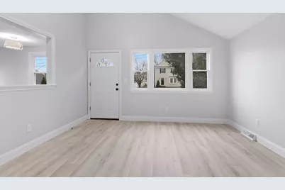 105 Arthur St, Brockton, MA 02302 - Photo 7