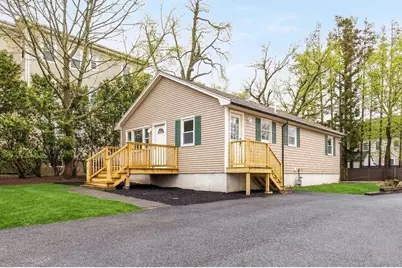 105 Arthur St, Brockton, MA 02302 - Photo 19