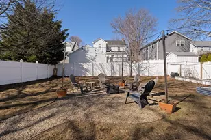 33 Virginia Rd, Quincy, MA 02169 - Photo 35