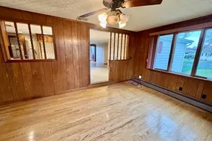 33 Whalon Ave, Swansea, MA 02777 - Photo 13